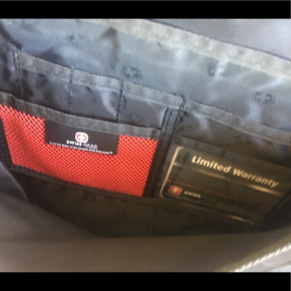 SwissGear Bags Nwotswiss Gear Messenger Bag Poshmark